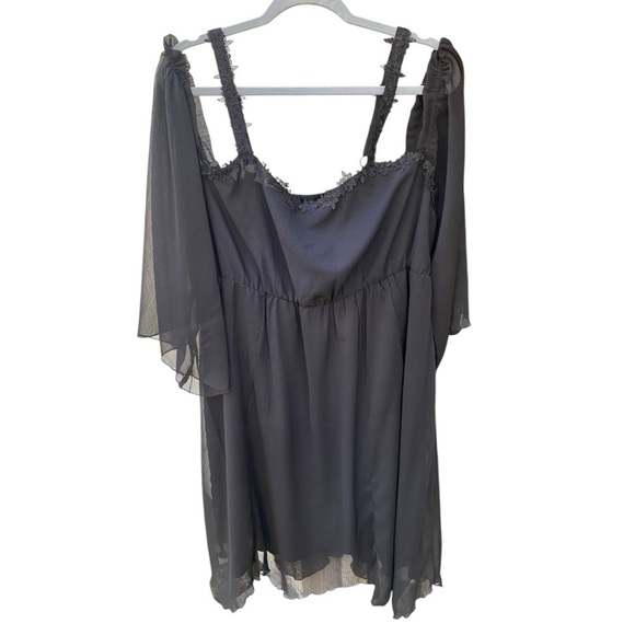 Bloomchic Curve Cold shoulder Sheer Dress I Size: 18-20 US - Picture 1 of 13